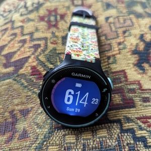 Garmin forerunner 235 - Running watch - Wrist heart rate monitoring